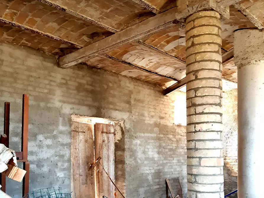 Immagine 14 di Casa indipendente in vendita  a Tortoreto