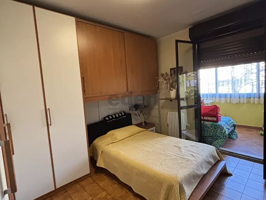 Immagine 32 di Trilocale in vendita  in STRADA DI SALICETO PANARO 211 a Modena