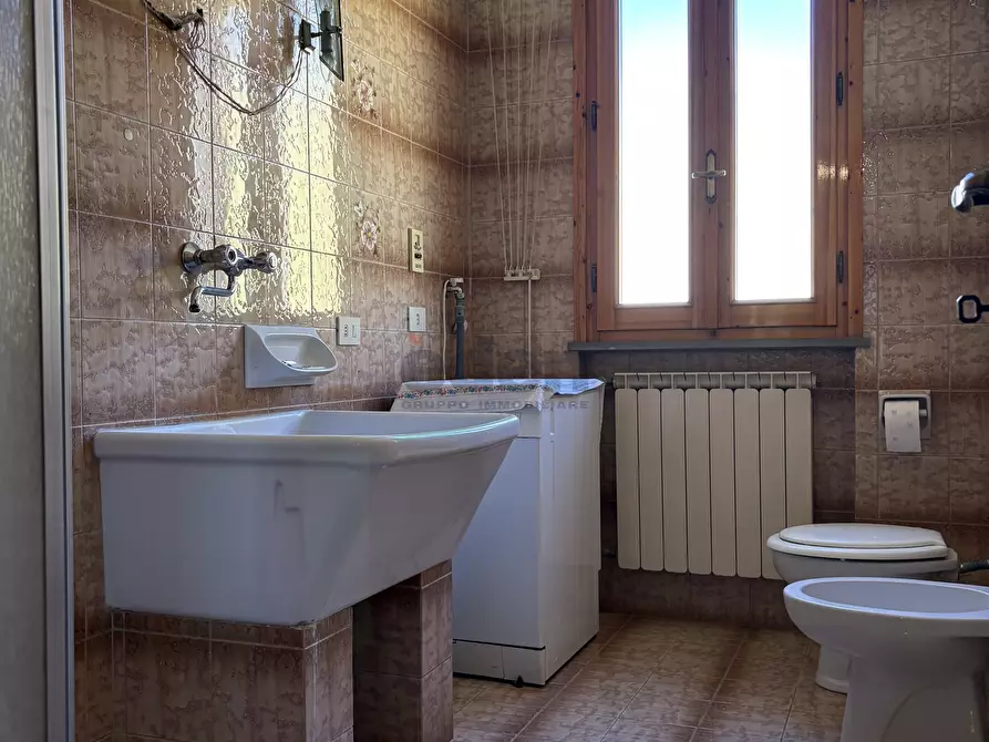 Immagine 31 di Casa trifamiliare in vendita  in Corso Martiri 242 a Castelfranco Emilia