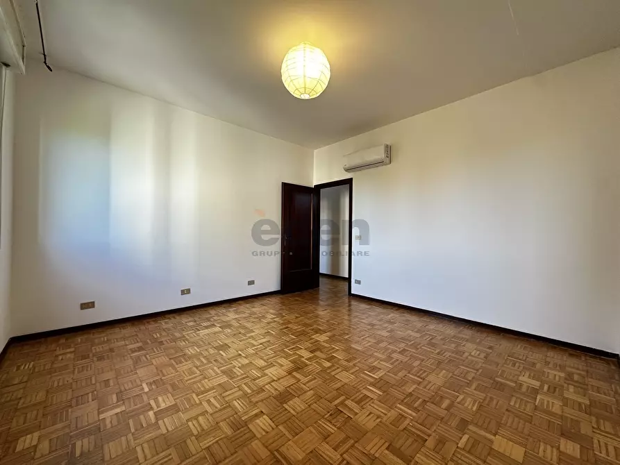 Immagine 5 di Trilocale in vendita  in Via Luigi Pasteur 5 a Modena