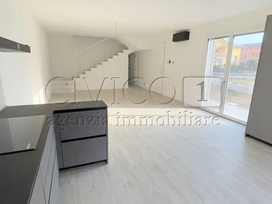 Immagine 3 di Casa bifamiliare in vendita  in Via Andrea Palladio a Cittadella