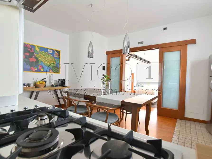 Immagine 10 di Villa in vendita  in Via Bolzano a Saonara