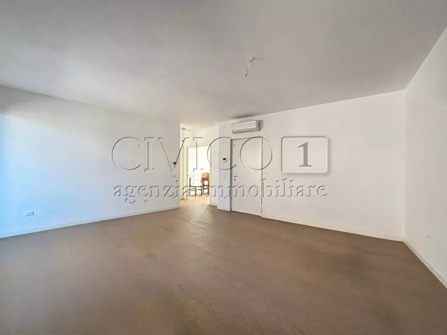Immagine 3 di Appartamento in vendita  in Via Domenico Meschinelli 71 a Vicenza