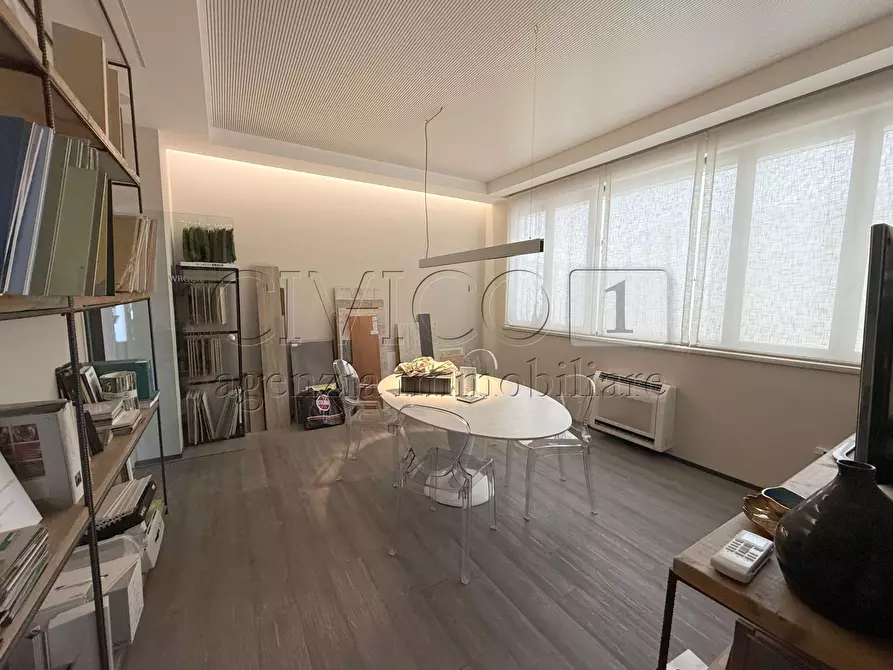 Immagine 4 di Laboratorio in affitto  in Via Italia Unita 1 a Torri Di Quartesolo