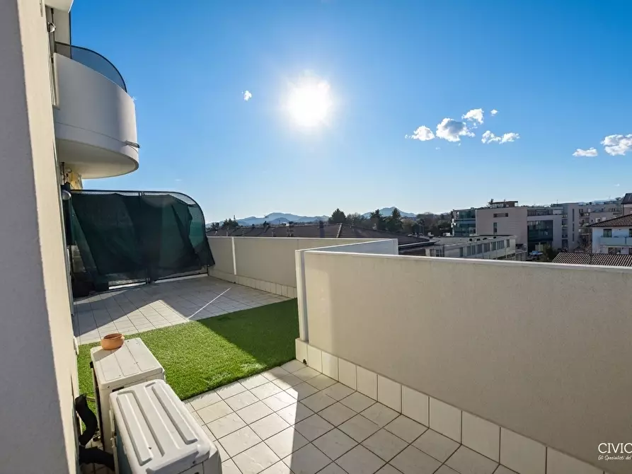 Immagine 14 di Loft/Open space in affitto  in Via Sicilia a Rubano