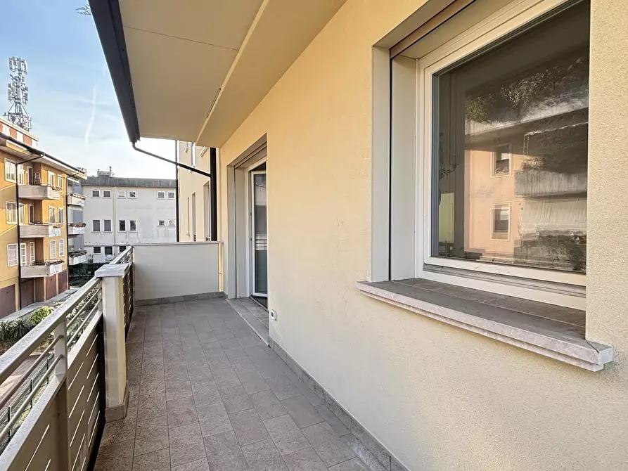 Immagine 20 di Appartamento in vendita  in Via Domenico Meschinelli 71 a Vicenza