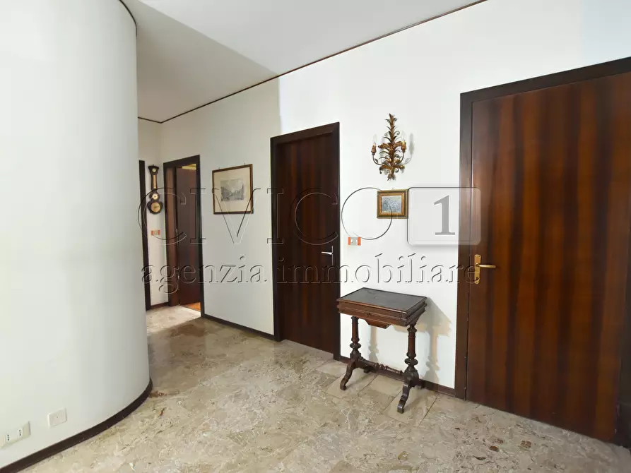 Immagine 22 di Appartamento in vendita  in Via Amba Aradam a Venezia