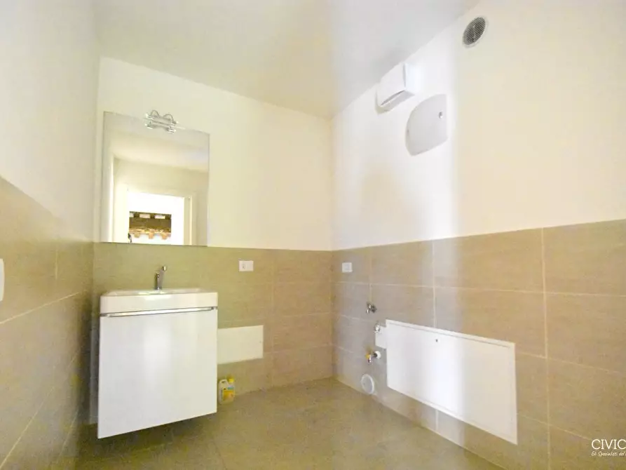 Immagine 17 di Casa bifamiliare in affitto  in Via Giuseppe Garibaldi 16/B a San Pietro In Gu