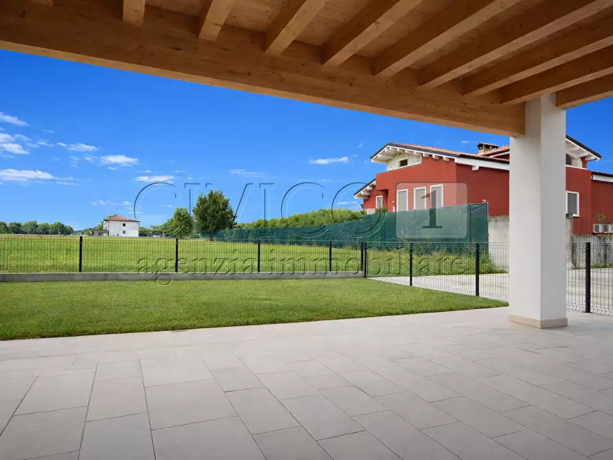 Immagine 2 di Casa bifamiliare in vendita  in Via Ponte 56 a Castegnero