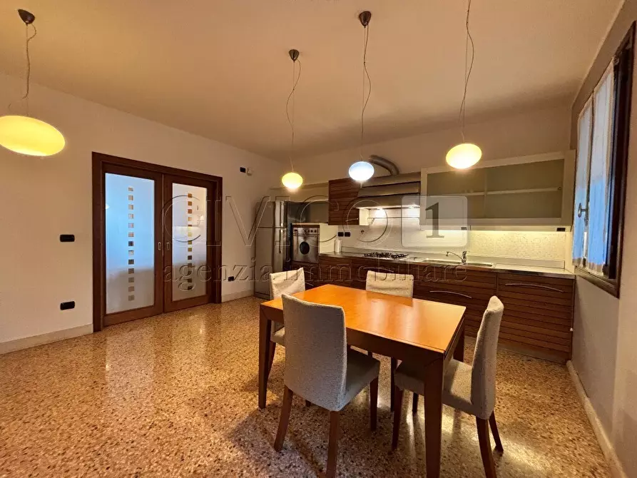 Immagine 9 di Porzione di casa in vendita  in Via Ore 7 a Barbarano Mossano