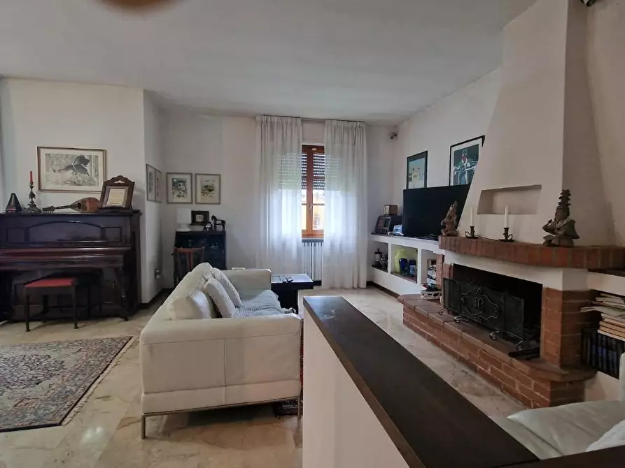 Immagine 4 di Casa bifamiliare in vendita  in Via Interna Sarzanello 252 a Sarzana