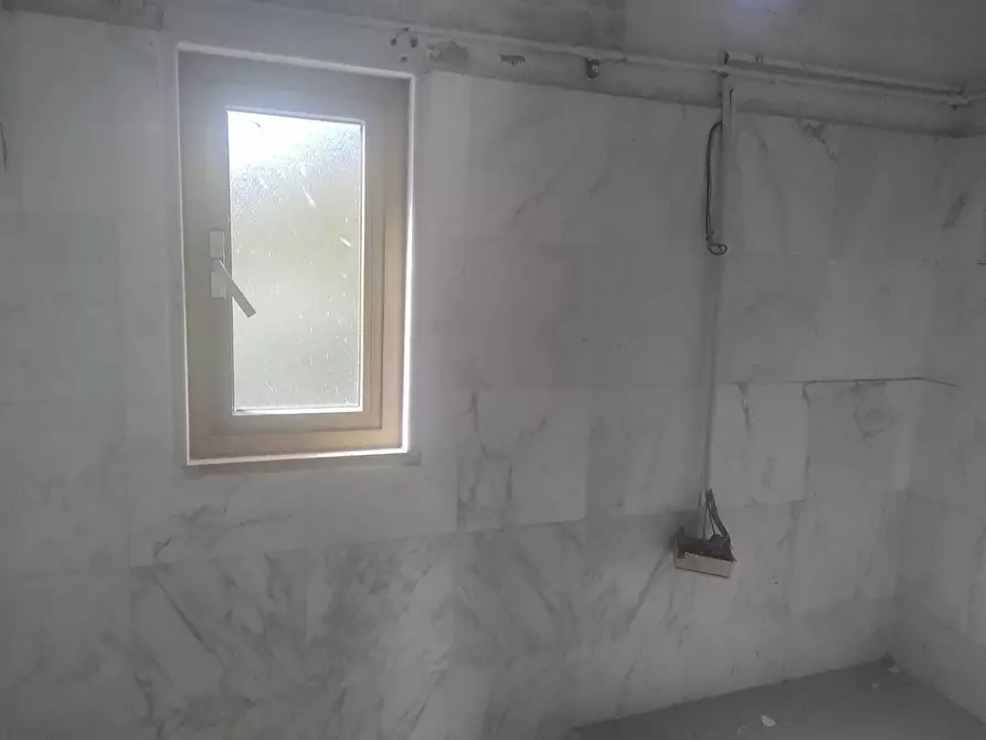 Immagine 20 di Casa semindipendente in vendita  in Via Montebello 35 a Carrara