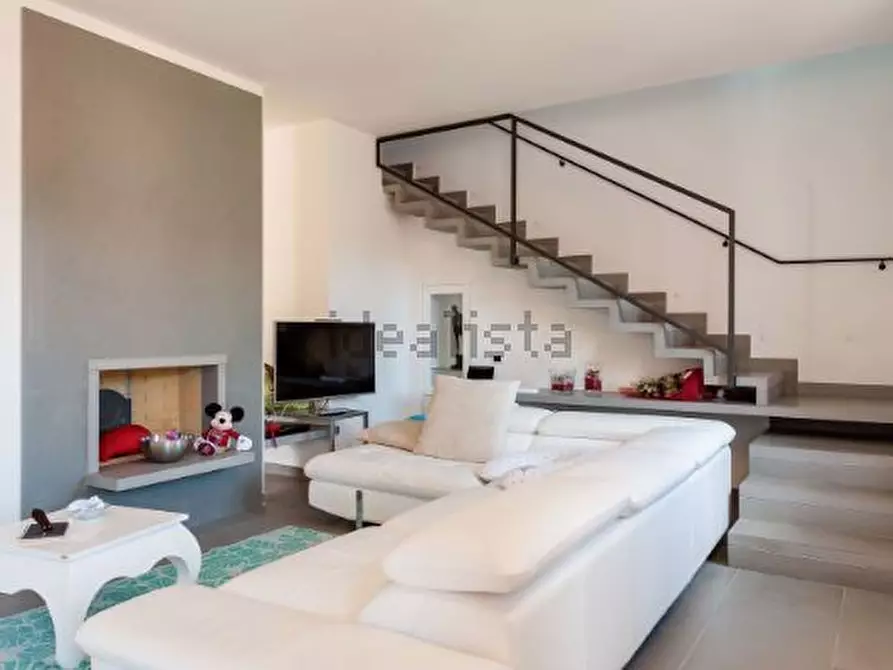 Immagine 91 di Casa semindipendente in vendita  a Castelnuovo Magra