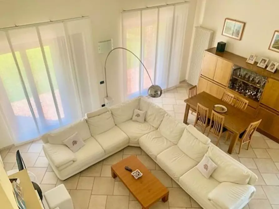 Immagine 16 di Villa in vendita  in Via Cantinone a Ortonovo