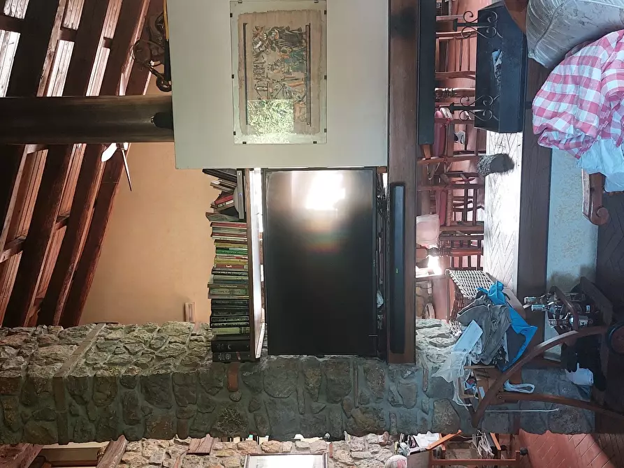 Immagine 46 di Villa in vendita  in Via Margubbio 15 a Ameglia