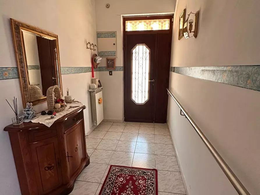 Immagine 7 di Casa semindipendente in vendita  in Via Tavolara 454 a Castelnuovo Magra