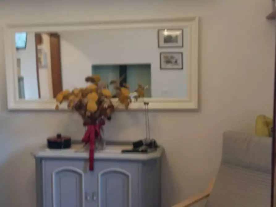 Immagine 37 di Casa semindipendente in vendita  in CORSO 40 a Ortonovo