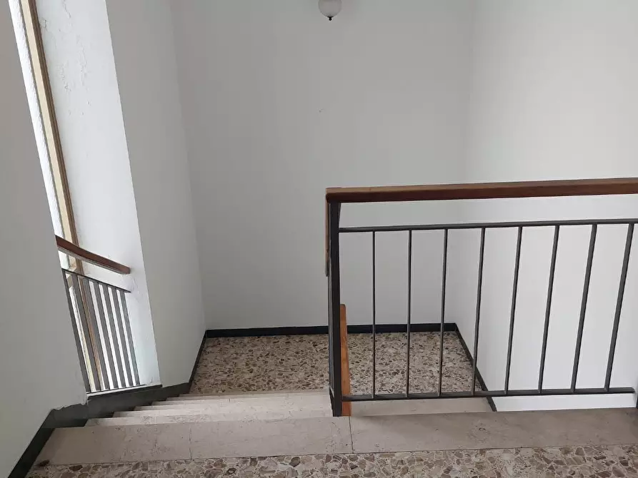 Immagine 6 di Casa semindipendente in vendita  in Via Olmarello 44 a Castelnuovo Magra