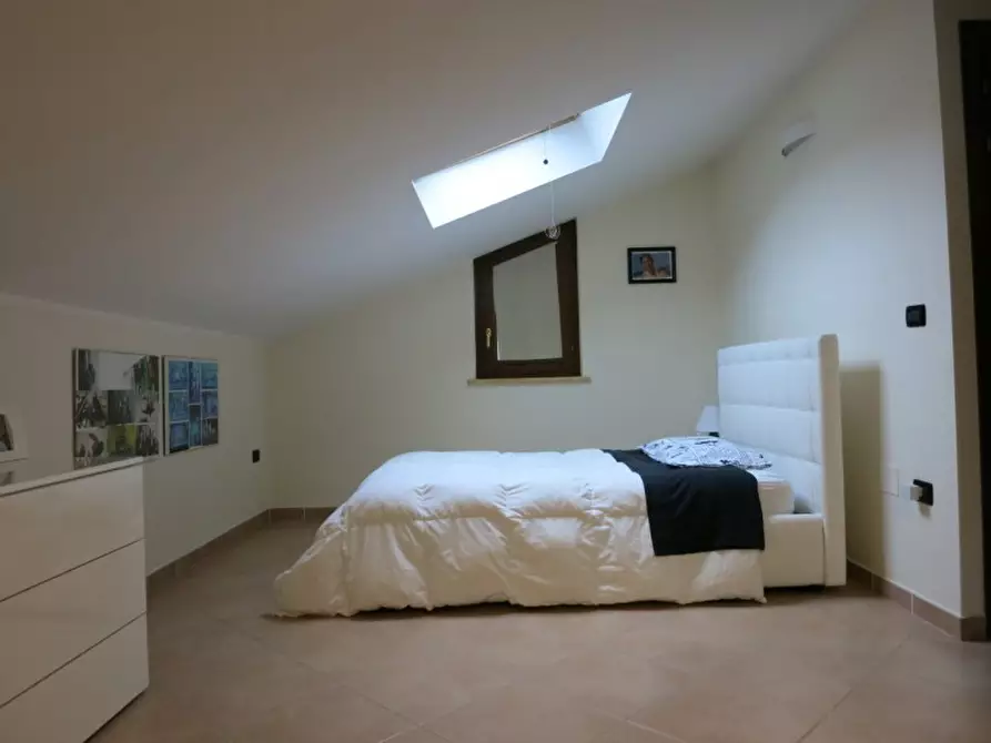 Immagine 6 di Casa semindipendente in vendita  in Via degli Ulivi 32 a Castelnuovo Magra