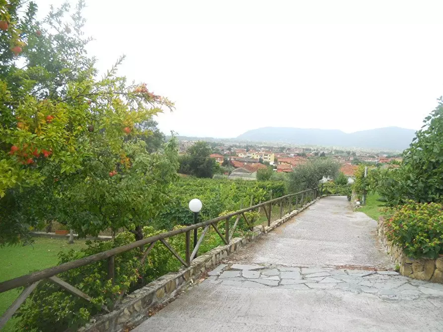 Immagine 6 di Villa in vendita  in Via Palvotrisia 92 a Castelnuovo Magra