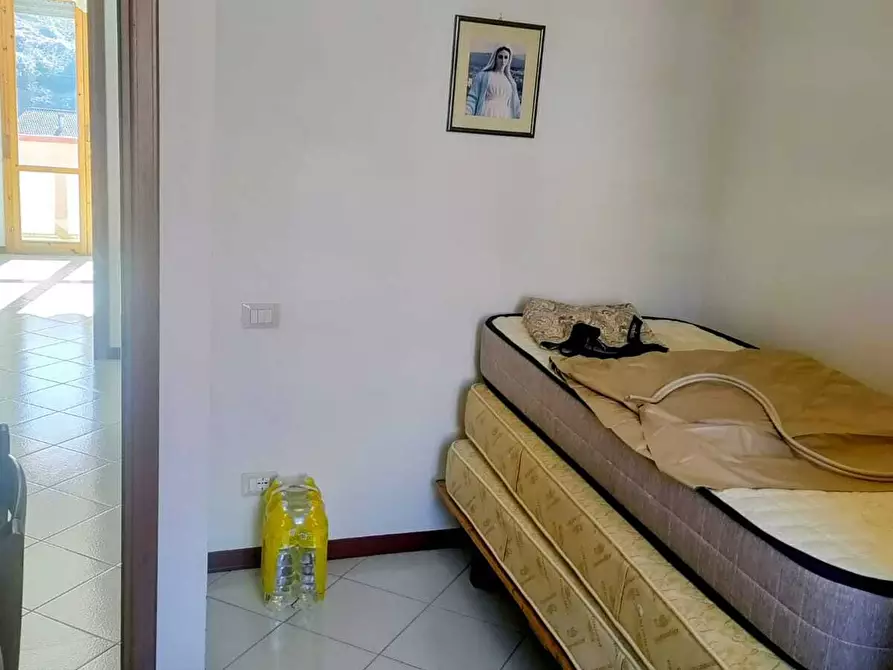 Immagine 9 di Appartamento in vendita  in Via Spondarella 20 a Carrara