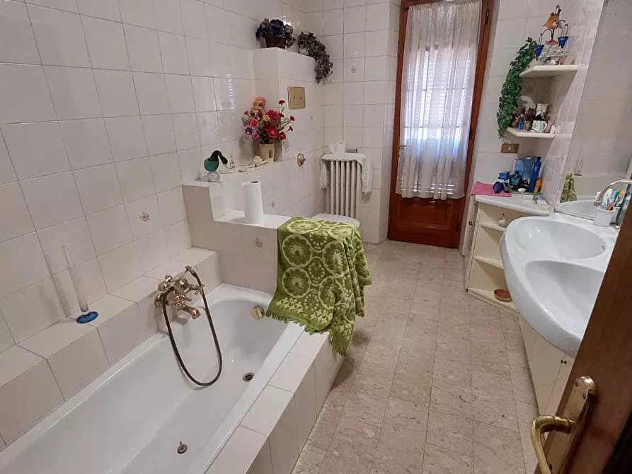 Immagine 13 di Terratetto in vendita  in Via Olmarello 50 a Castelnuovo Magra