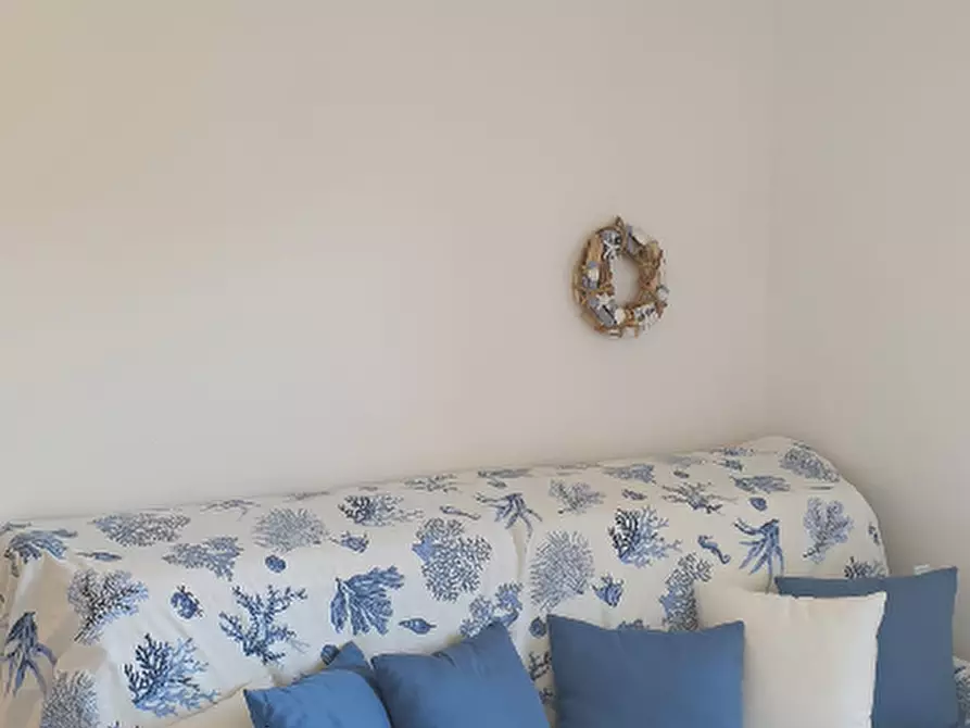 Immagine 6 di Bilocale in vendita  in Via Brigate Partigiane 9 a Sarzana