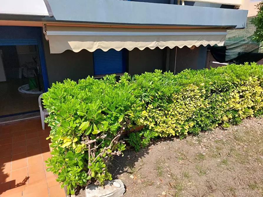 Immagine 5 di Bilocale in vendita  in Viale Galileo Galilei 133 a Carrara