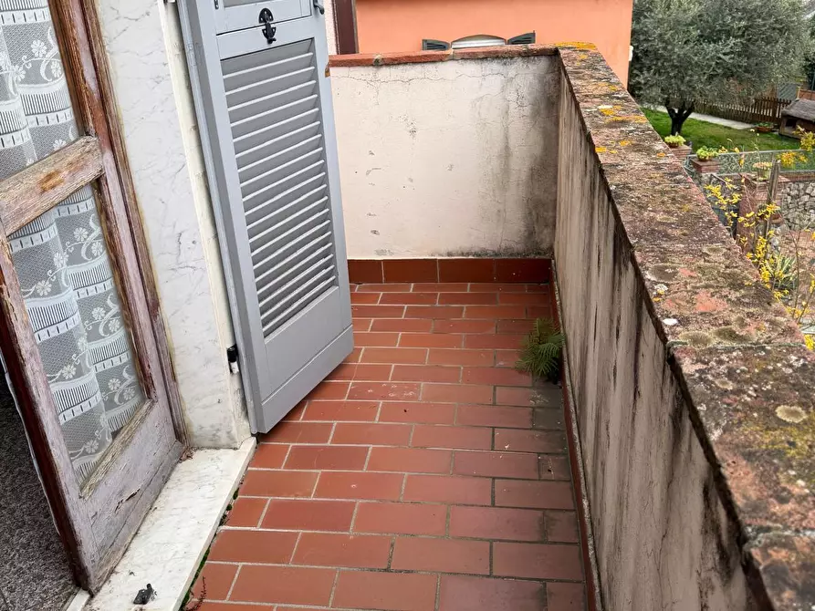 Immagine 3 di Casa semindipendente in vendita  in Via Salicello 170 a Castelnuovo Magra