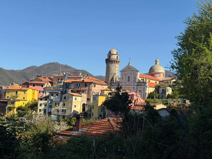 Immagine 1 di Casa semindipendente in vendita  in Vicolo San Lorenzo 2 a Ortonovo