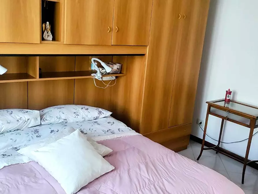 Immagine 5 di Appartamento in vendita  in Via Spondarella 20 a Carrara