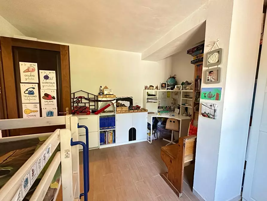 Immagine 12 di Villa in vendita  in Via Pianaccia a Fosdinovo