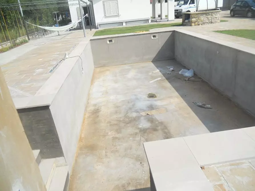 Immagine 19 di Casa semindipendente in vendita  a Castelnuovo Magra