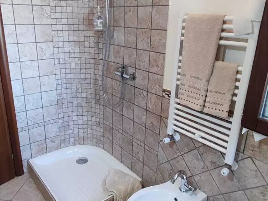 Immagine 15 di Villetta a schiera in vendita  in Viale Regina Elena 64 a San Felice Circeo