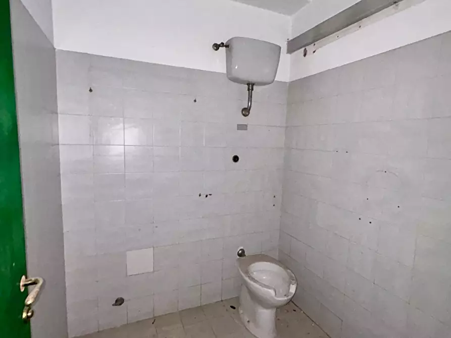 Immagine 8 di Attività commerciale in vendita  in Viale Tommaso Tittoni 109 a San Felice Circeo