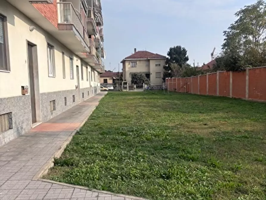 Immagine 22 di Trilocale in vendita  in Via Nino Bixio 6 a Beinasco