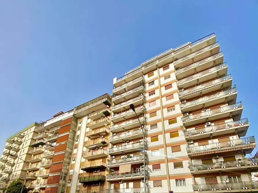 Immagine 1 di Appartamento in vendita  in Via dei Nebrodi a Palermo