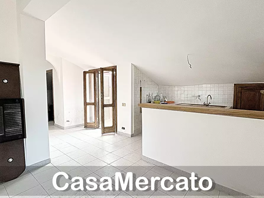Immagine 6 di Mansarda in vendita  a Rocca Di Papa