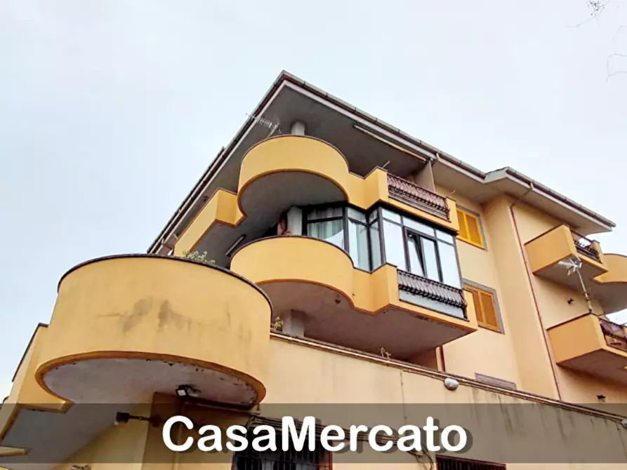 Immagine 2 di Trilocale in vendita  in Via Nettunense a Albano Laziale