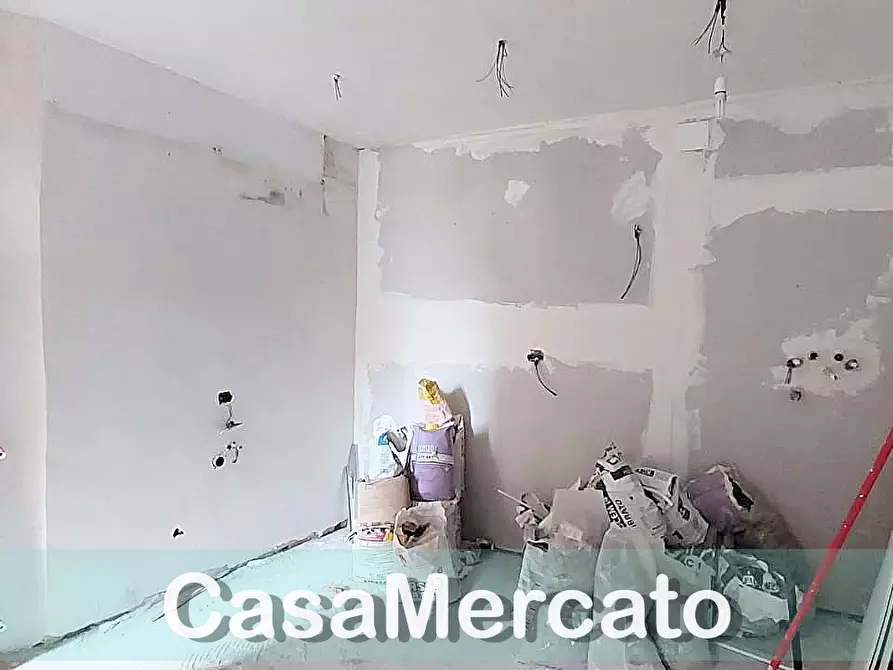 Immagine 9 di Bilocale in vendita  in Via del Macello Vecchhio a Rocca Di Papa