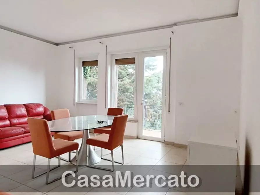 Immagine 6 di Bilocale in vendita  in Via Roma a Rocca Di Papa