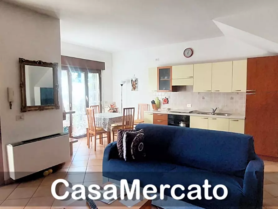 Immagine 6 di Bilocale in vendita  a Rocca Di Papa