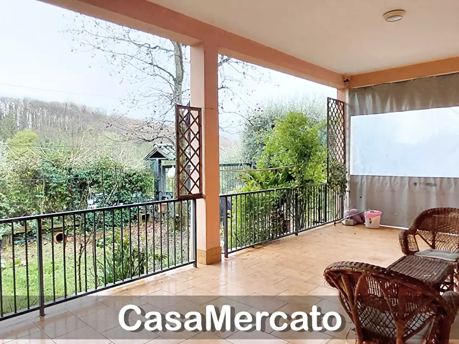 Immagine 21 di Quadrilocale in affitto  in Via Valle Petrucola a Nemi