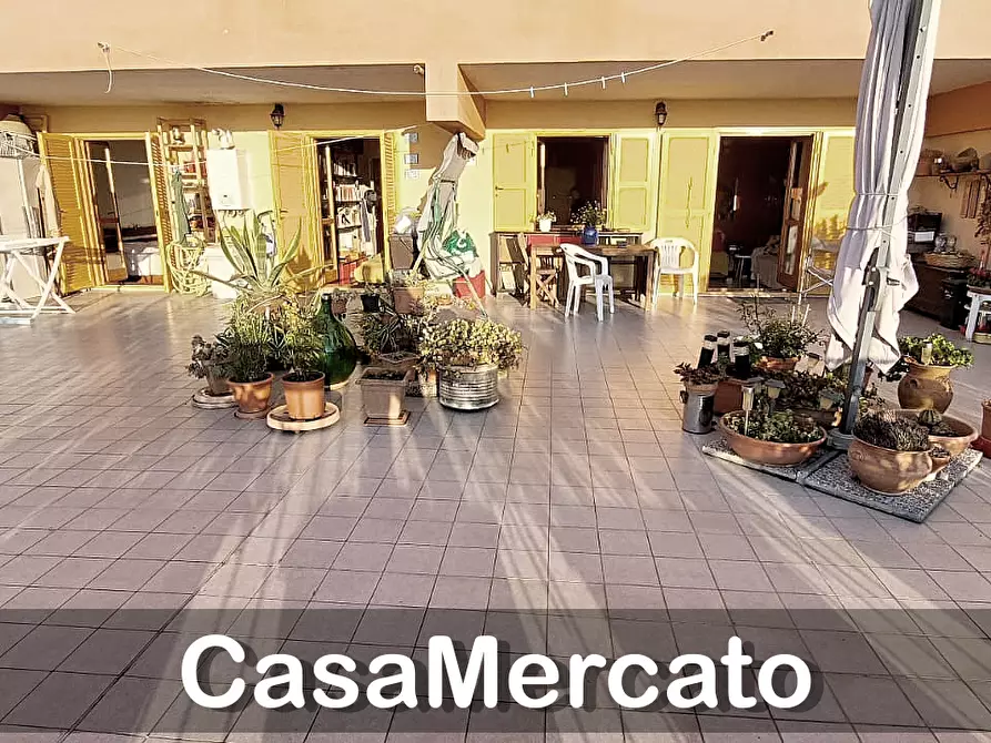 Immagine 18 di Trilocale in vendita  in Via Roma a Rocca Di Papa