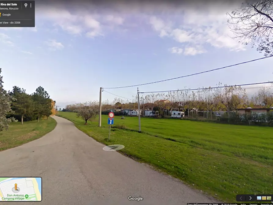 Immagine 5 di Terreno edificabile in vendita  a Giulianova