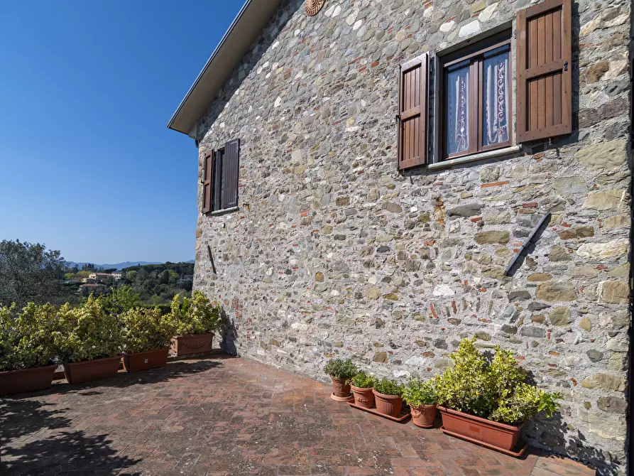 Immagine 74 di Casa indipendente in vendita  a Sarzana