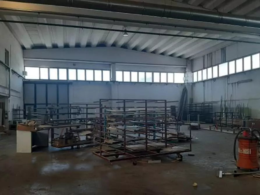 Immagine 5 di Capannone industriale in vendita  in via dell'industria 5-7 a Castelplanio