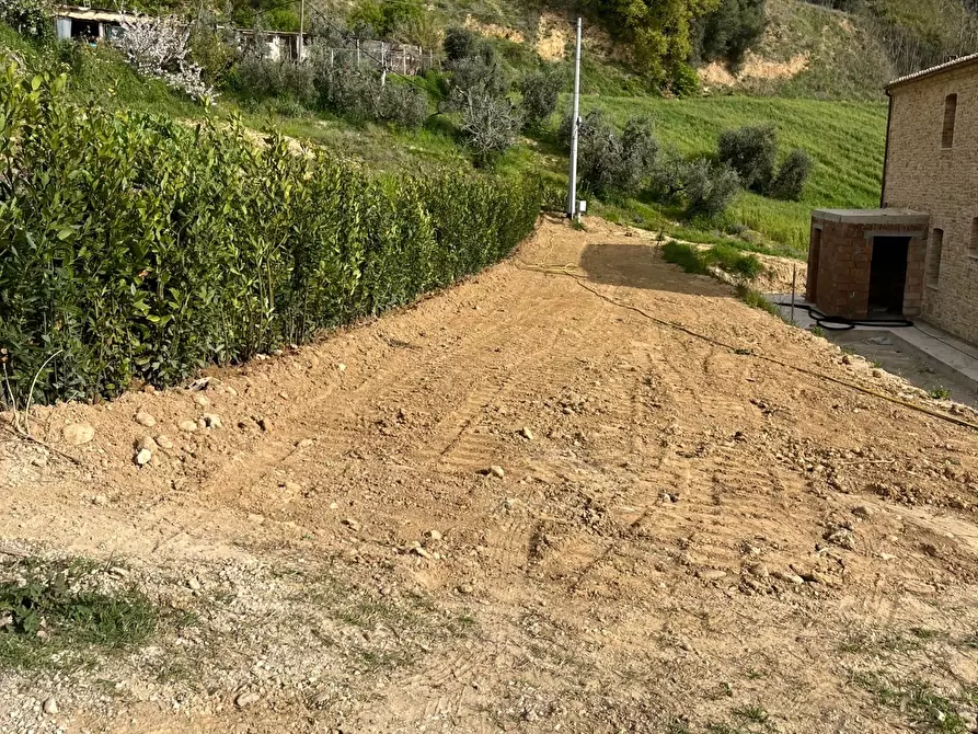 Immagine 27 di Rustico / casale in vendita  a Ripatransone