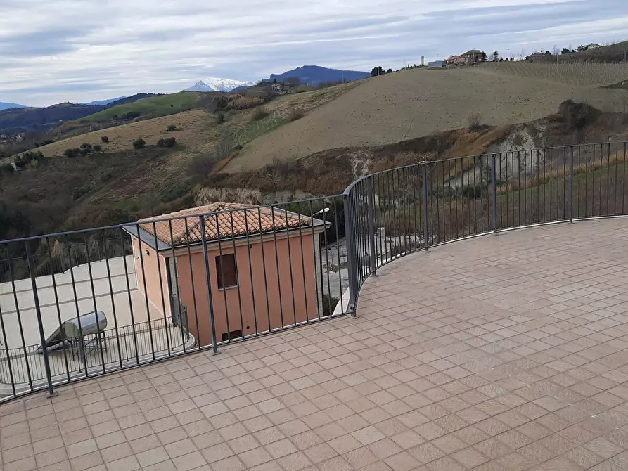 Immagine 30 di Casa indipendente in vendita  a Offida