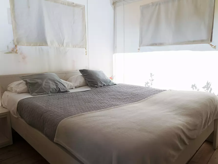 Immagine 9 di Attività commerciale in vendita  a Grottammare